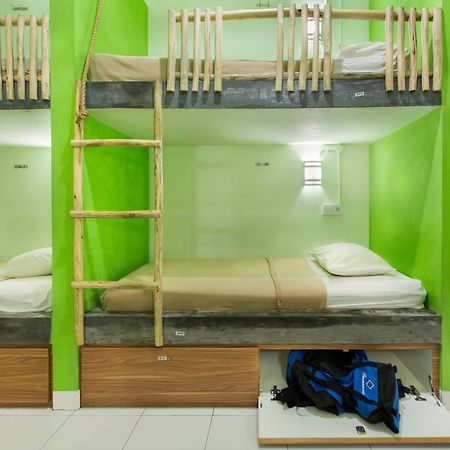The Eco-Living Hostel Denpasar Zewnętrze zdjęcie