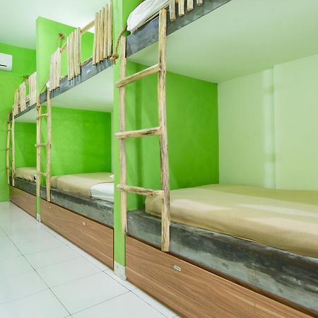 The Eco-Living Hostel Denpasar Zewnętrze zdjęcie