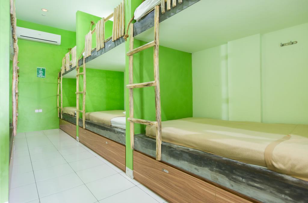 The Eco-Living Hostel Denpasar Zewnętrze zdjęcie
